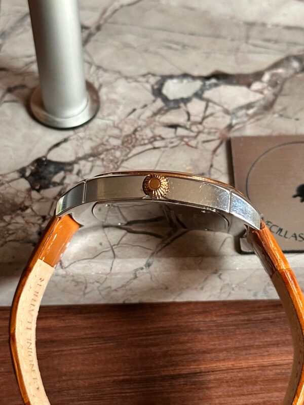 Tommy Bahama - Image 3