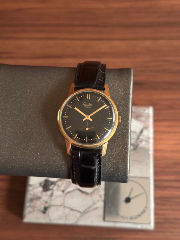 Courtie De Luxe - Image 7