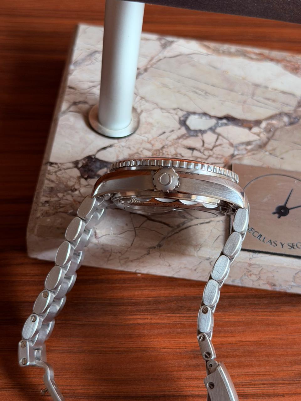 Omega Seamaster Planet Ocean - Image 7