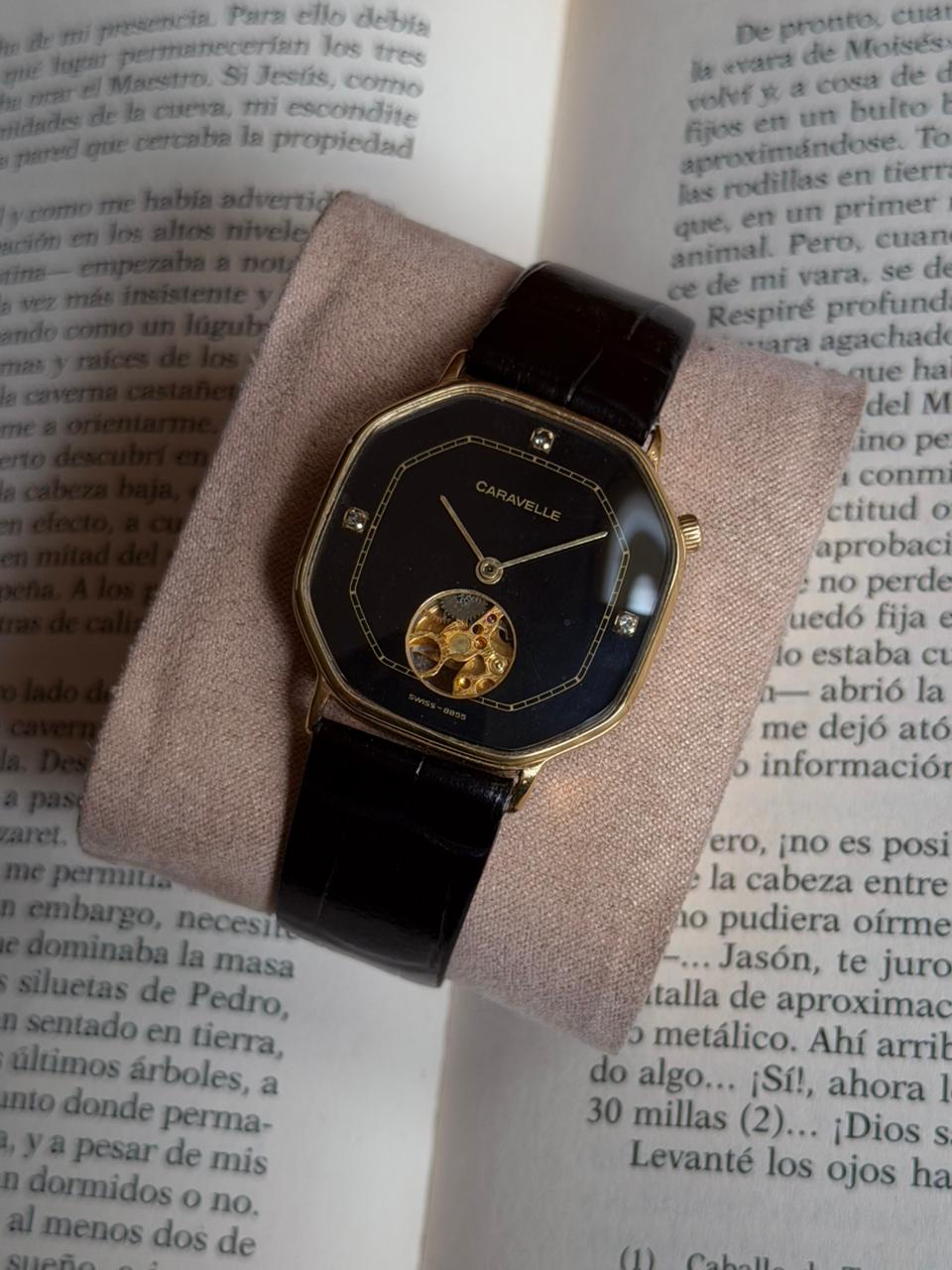 Caravelle Open Heart